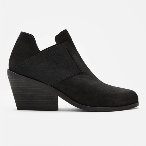 EUC - Eileen Fisher - Even Tumbled Nubuck Bootie - Size 8.5 - Picture 1 of 7